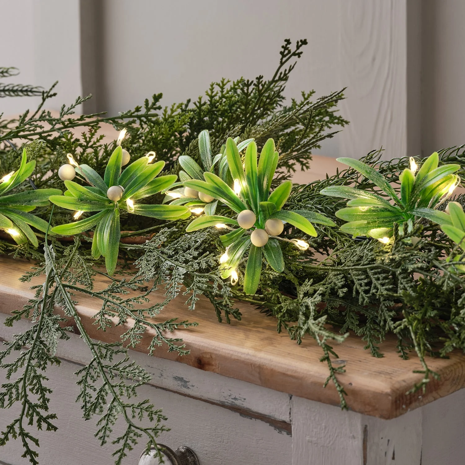 1.4m Mistletoe Bunches LED Fairy Lights - Image 2