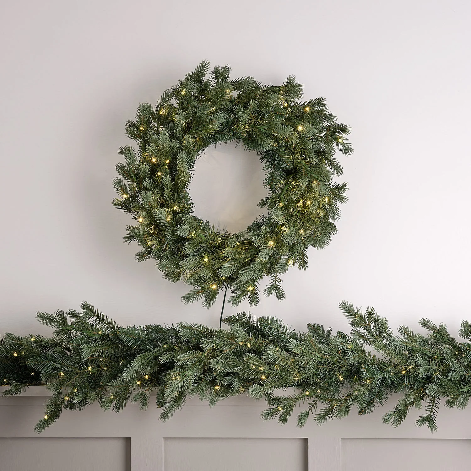 1.5m Dual Colour Micro LED Christmas Garland - Image 15