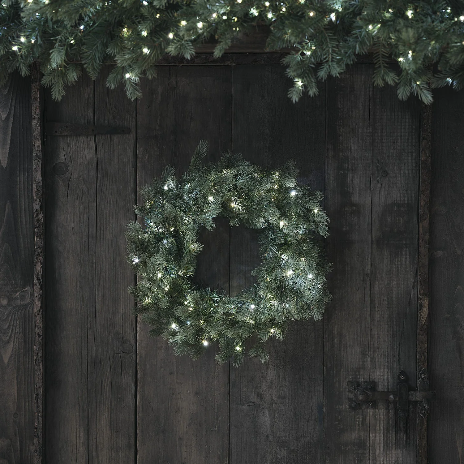 1.5m Dual Colour Micro LED Christmas Garland - Image 17