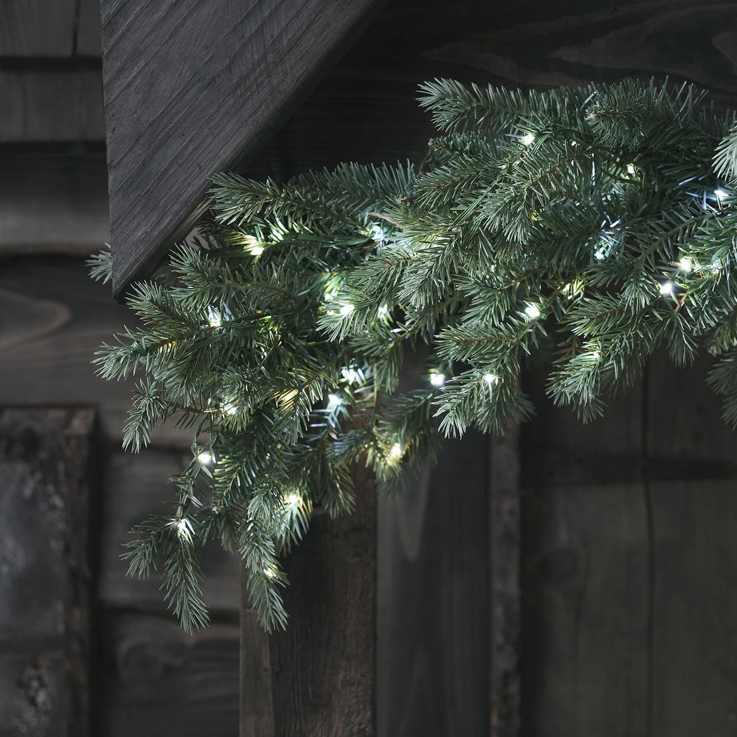 1.5m Dual Colour Micro LED Christmas Garland - Image 3