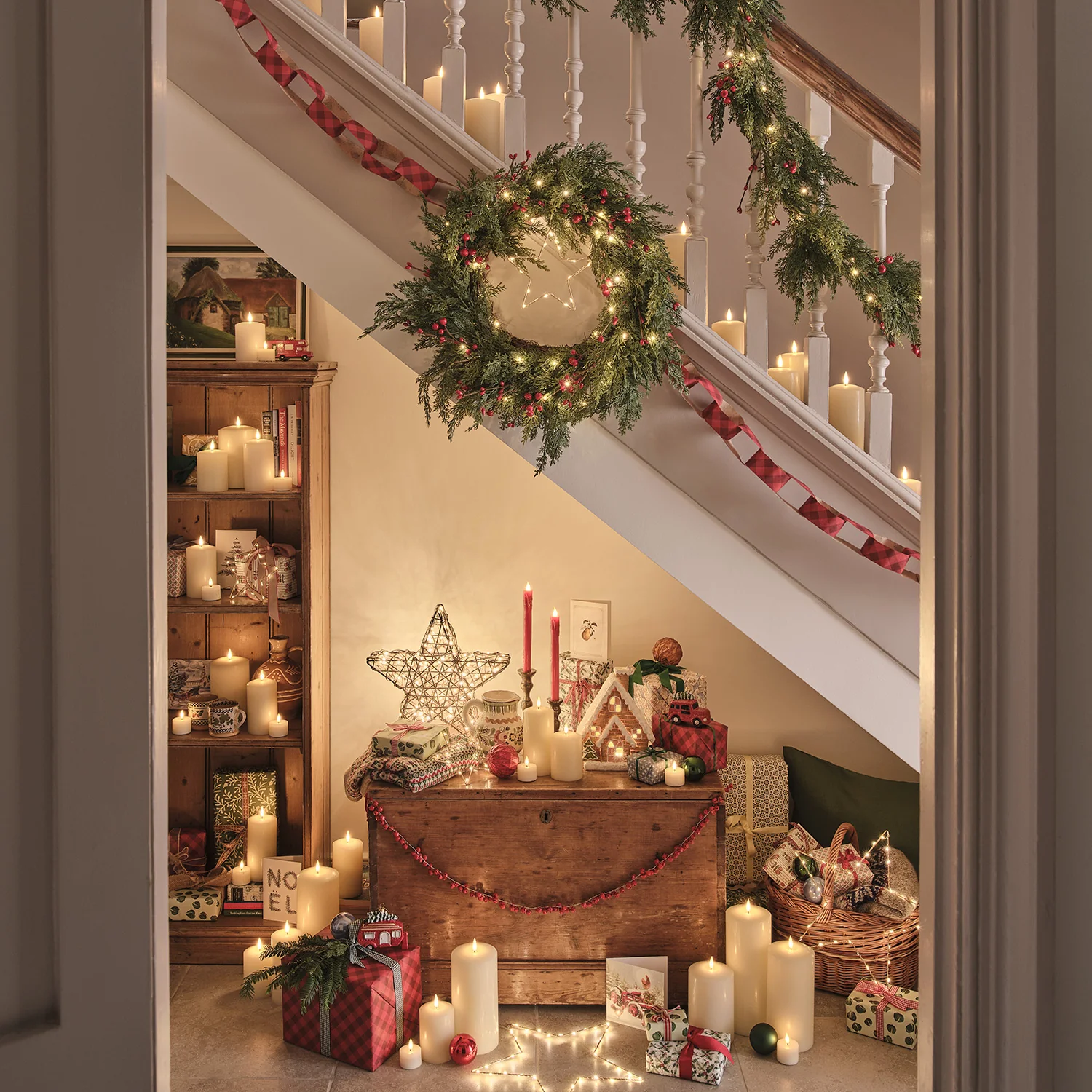 1.5m Pre Lit Red Berry Christmas Garland - Image 8