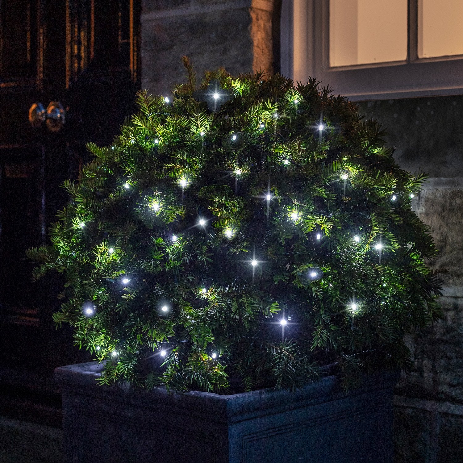 100 White LED Outdoor Battery Fairy Lights On Clear Cable - Image 3