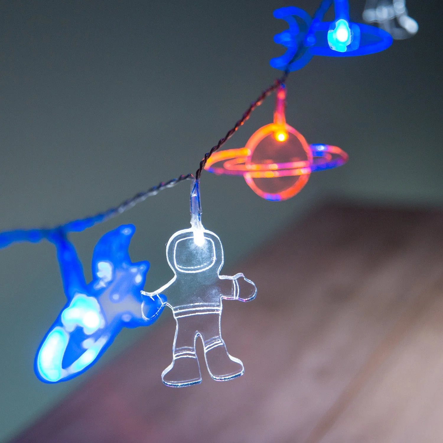 12 LED Lunar Spaceman Battery Lights - Image 3