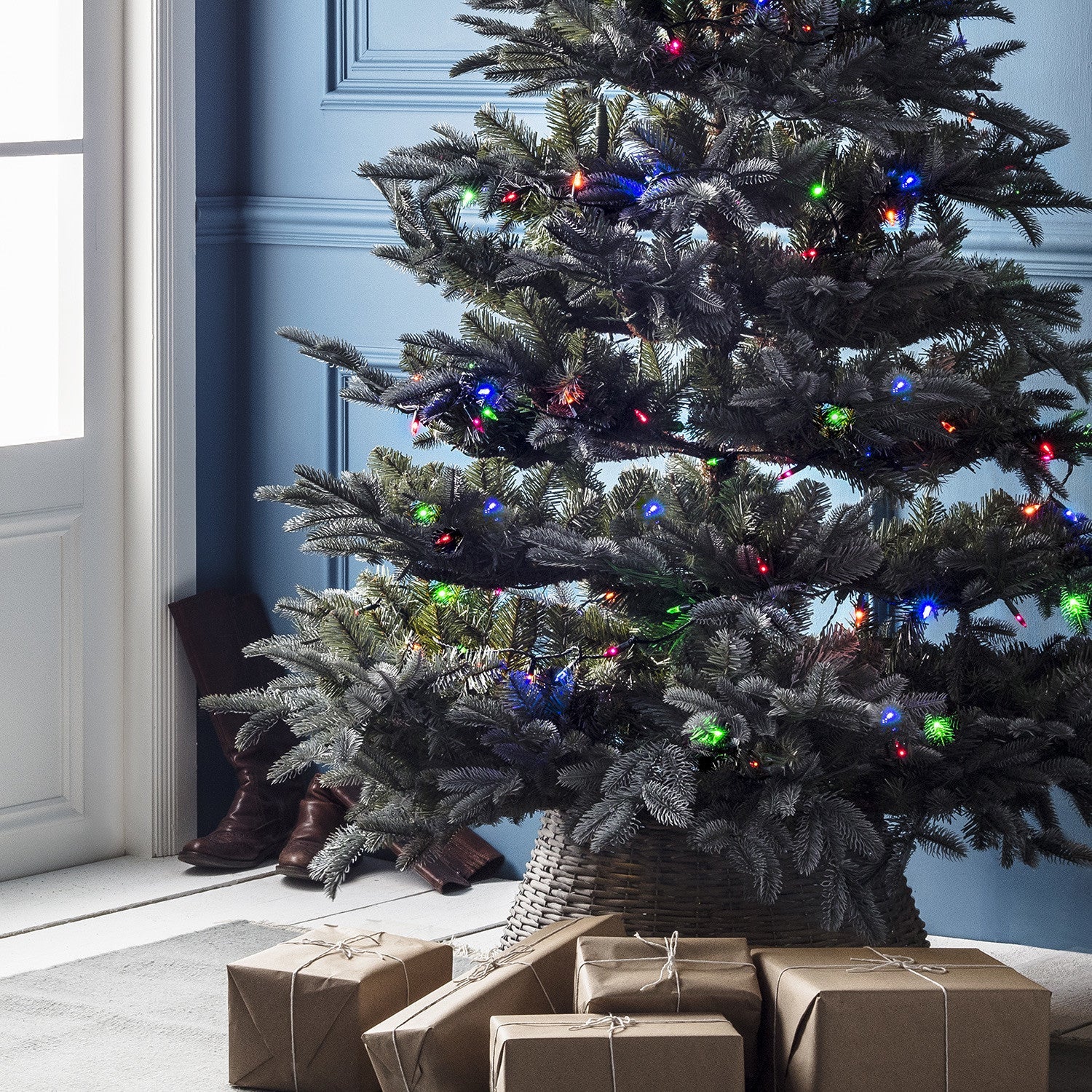 150 Multi Coloured LED Traditional Christmas Tree Lights - Image 4