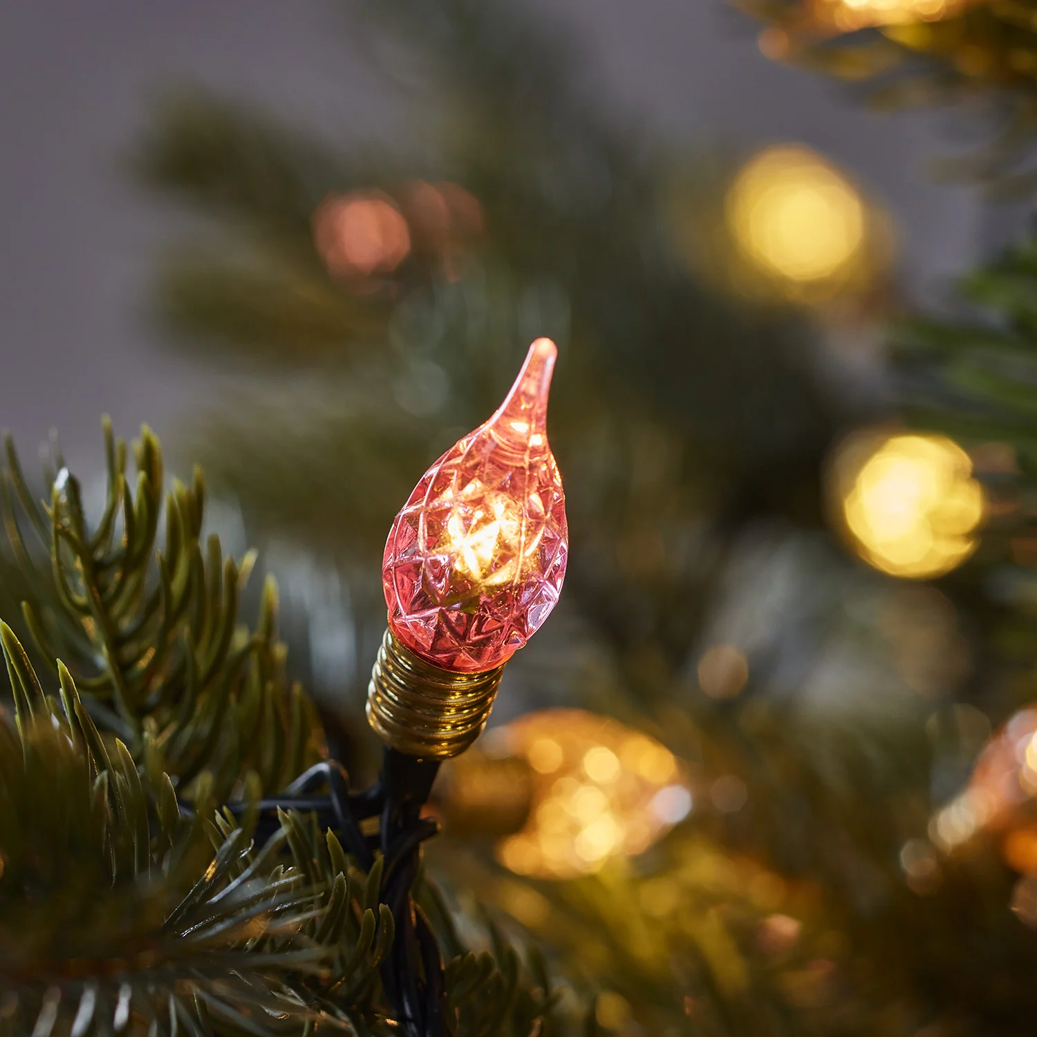 150 Pastel C9 Bulb Connectable Christmas Tree Lights - Image 3