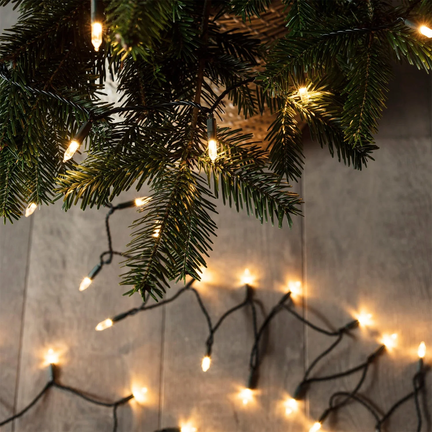 150 Warm White LED Traditional Christmas Tree Lights - Image 3