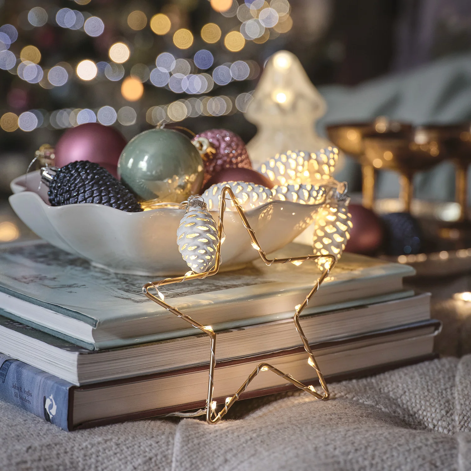 15cm Gold Osby Star Light Duo - Image 3