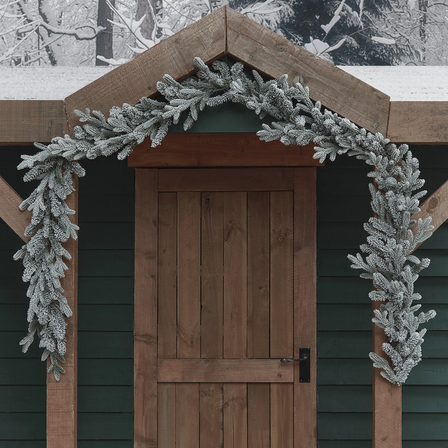 2.5m Pre Lit Outdoor Snowy Christmas Garland - Image 7