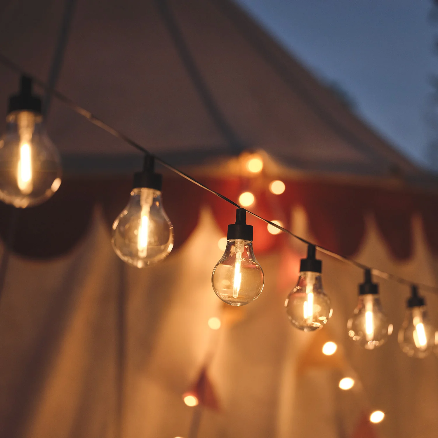 20 Warm White Vintage Style Solar Festoon Lights - Image 5