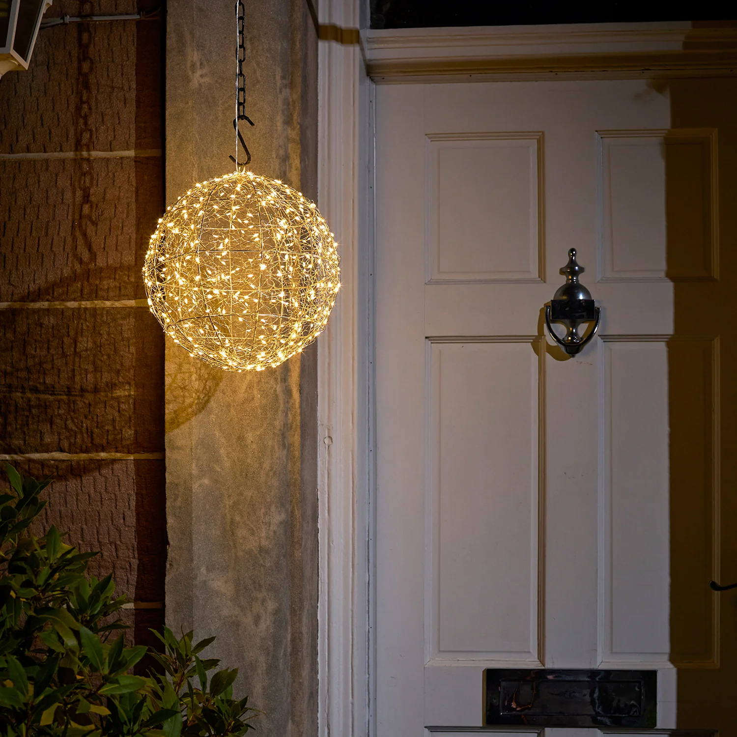 28cm Wire Wrapped LED Hanging Orb Light - Image 5
