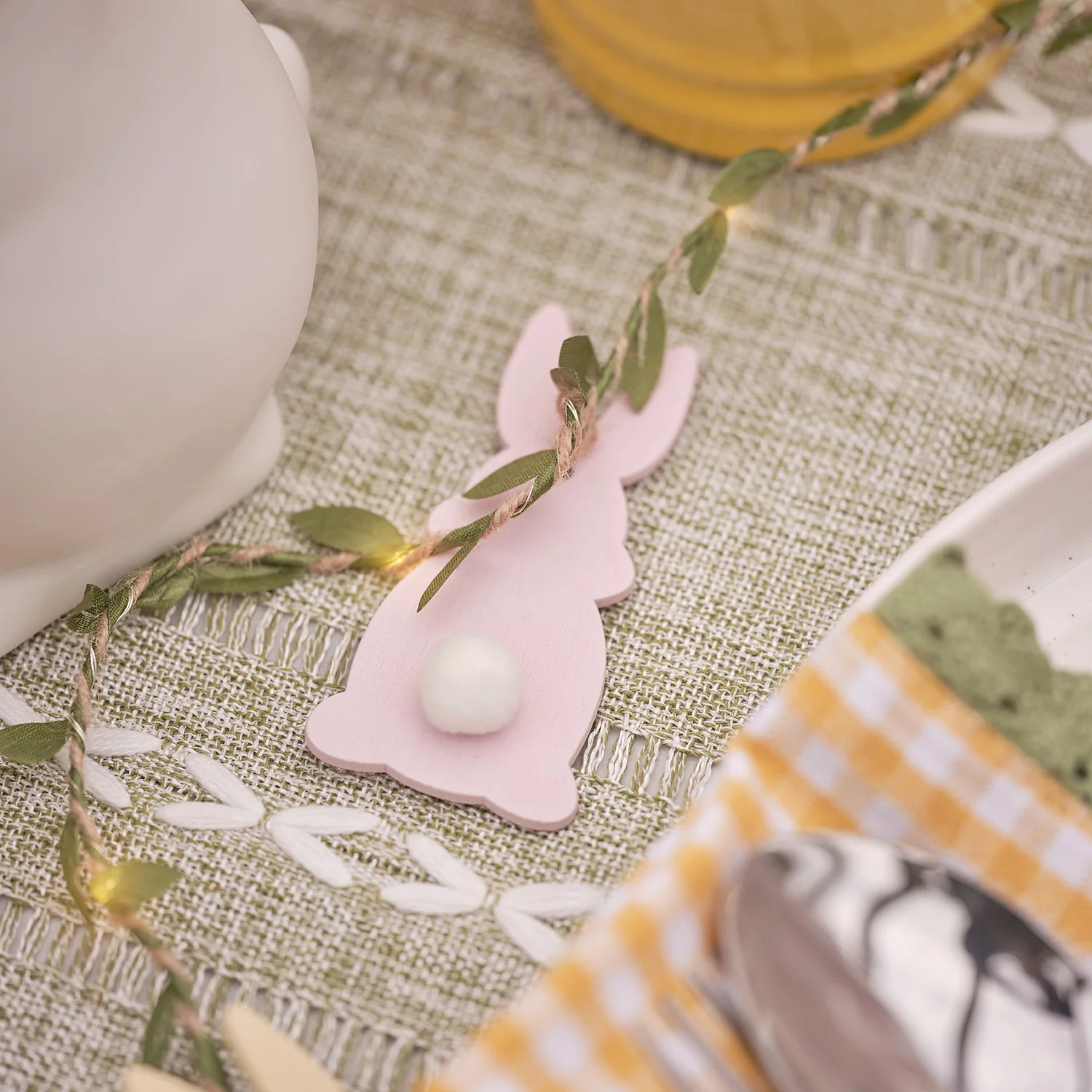 2m Pre Lit Pastel Wooden Bunny Garland - Image 3