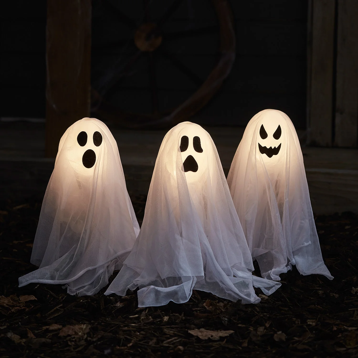 3 Ghost Garden Stake Lights - Image 8