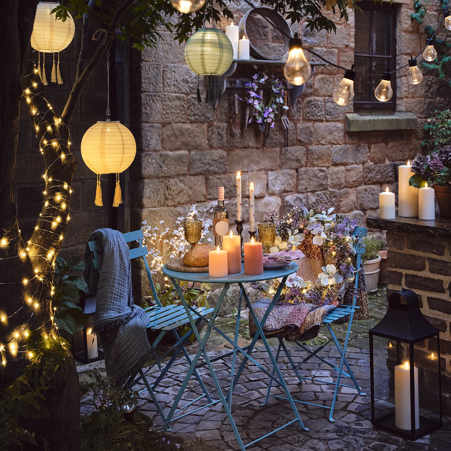 3 Pastel Lucena Tassel Hanging Solar Lanterns - Image 9