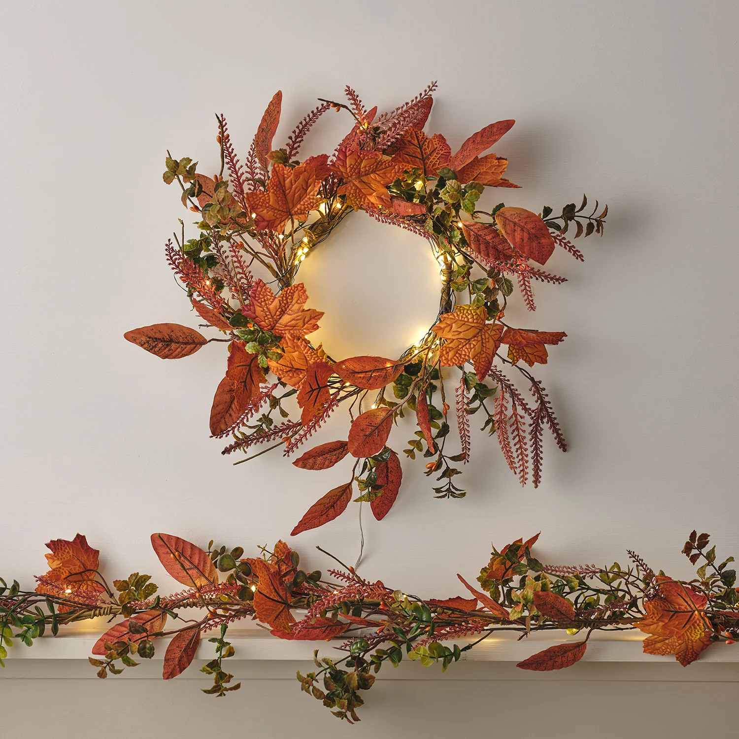 40cm Autumn Maple Leaf Wreath Micro Light Bundle - Image 2