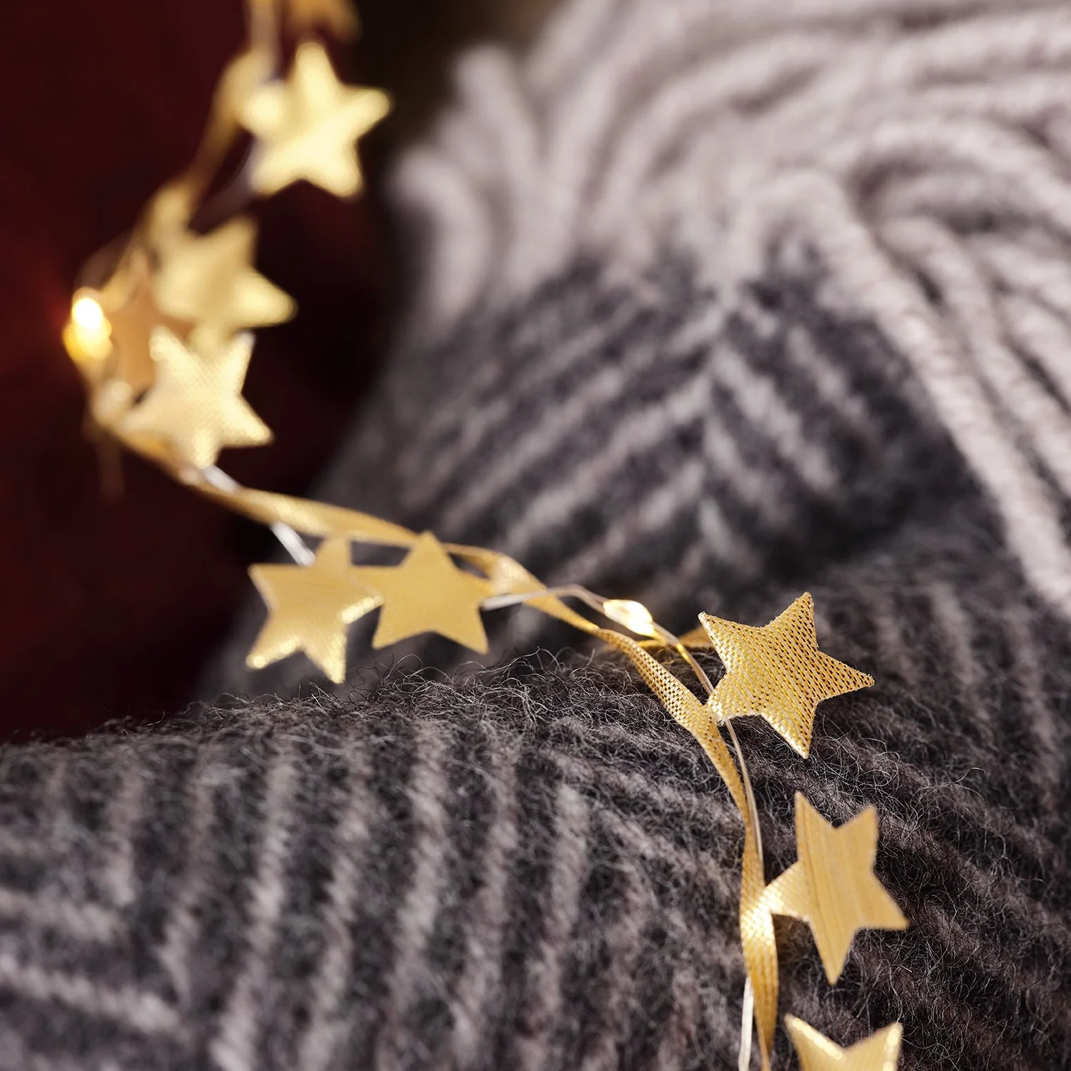 40cm Gold Star Micro LED Fabric Garland - Image 3