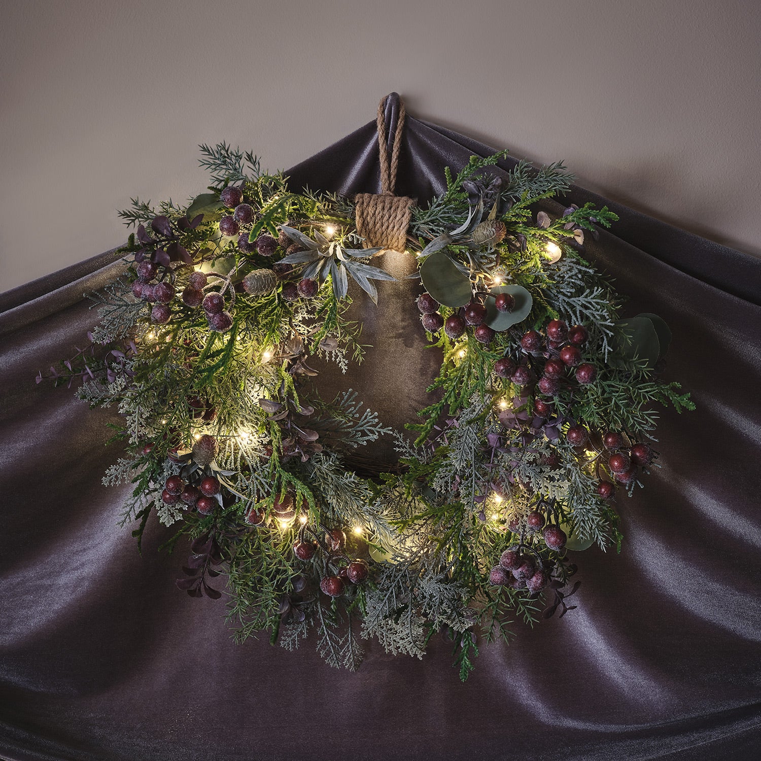 40cm Pre Lit Purple Berry Heart Wreath - Image 4