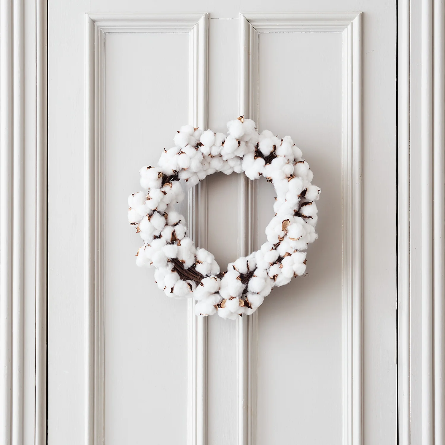 45cm Cotton Flower Wreath - Image 3