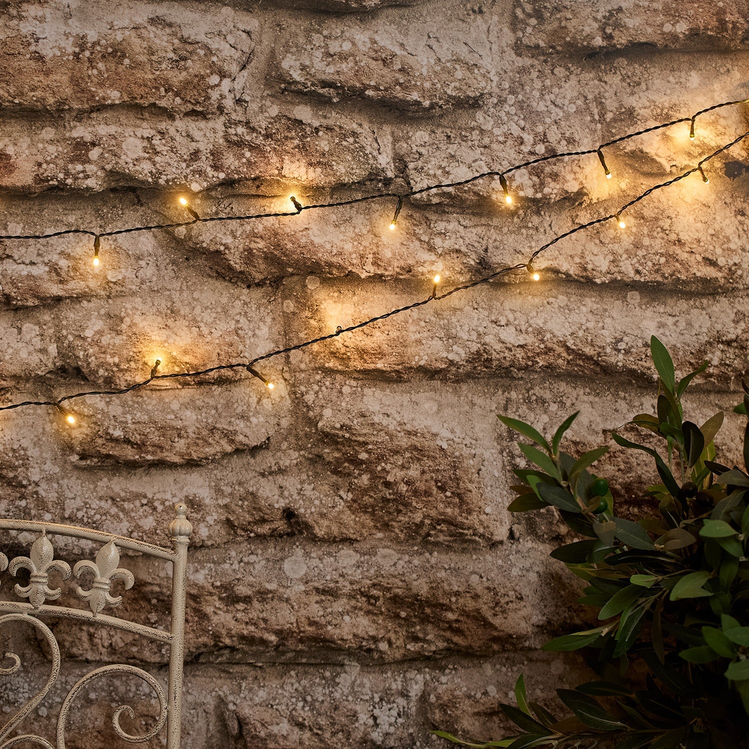 50 Warm White LED Solar Lights with USB Rechargeable Solar Panel - Image 2