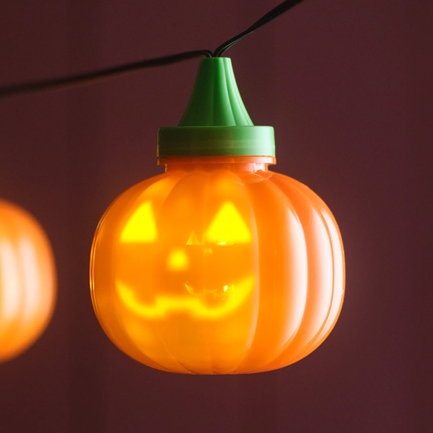 6 Animated Halloween Pumpkin LED String Lights - Image 4