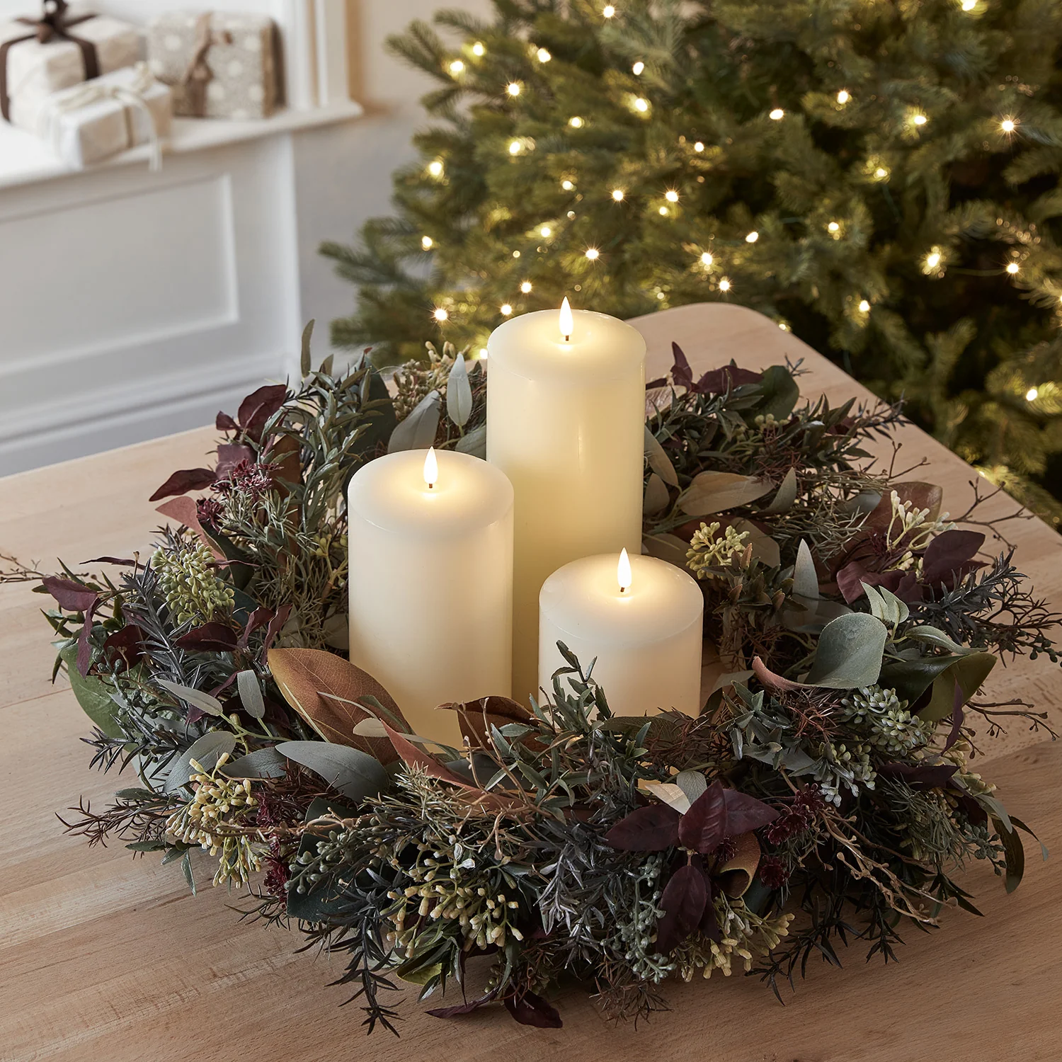 60cm Pre Lit Autumn & Christmas Wreath & TruGlow® LED Candle Bundle - Image 2