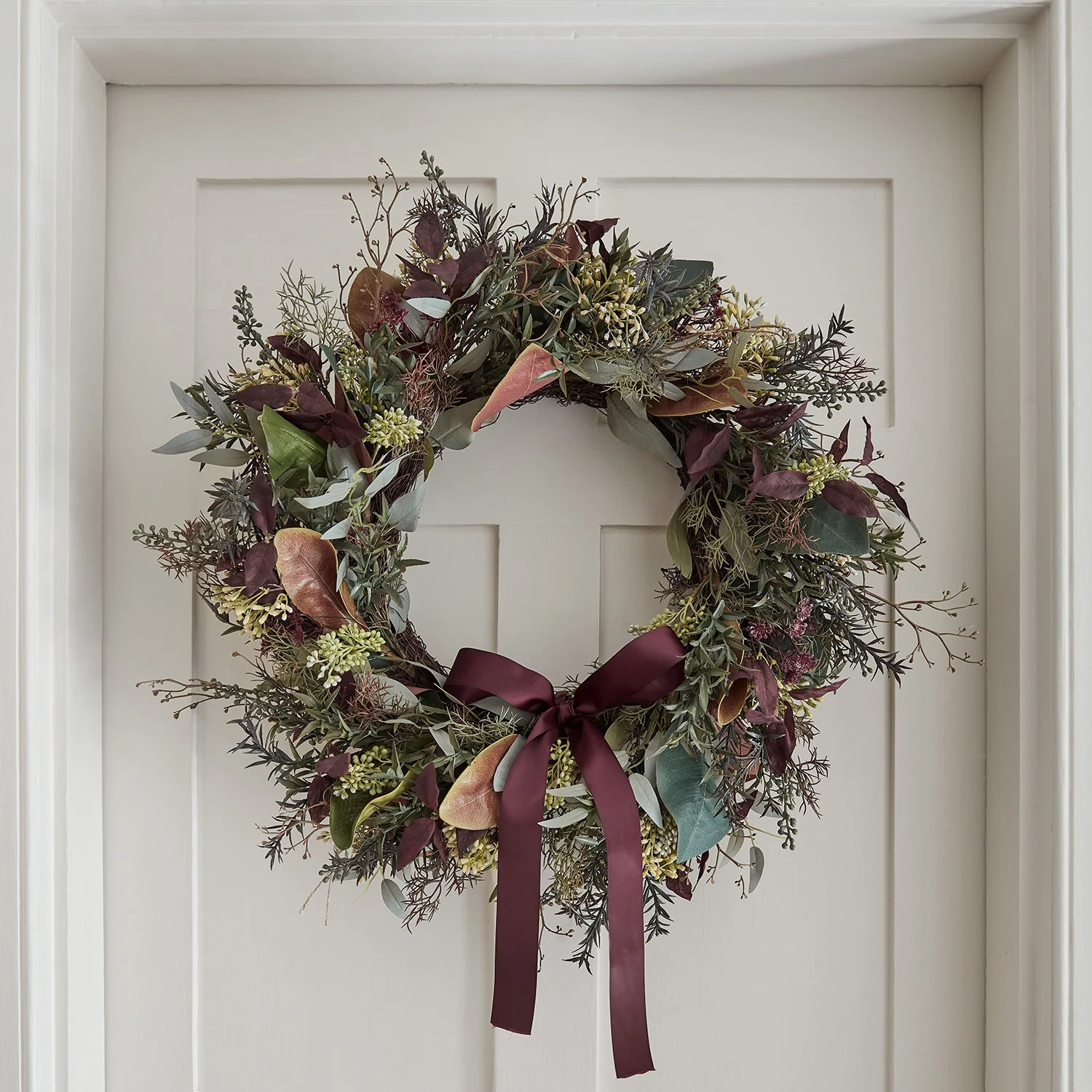 60cm Pre Lit Autumn Winter Wreath - Image 7
