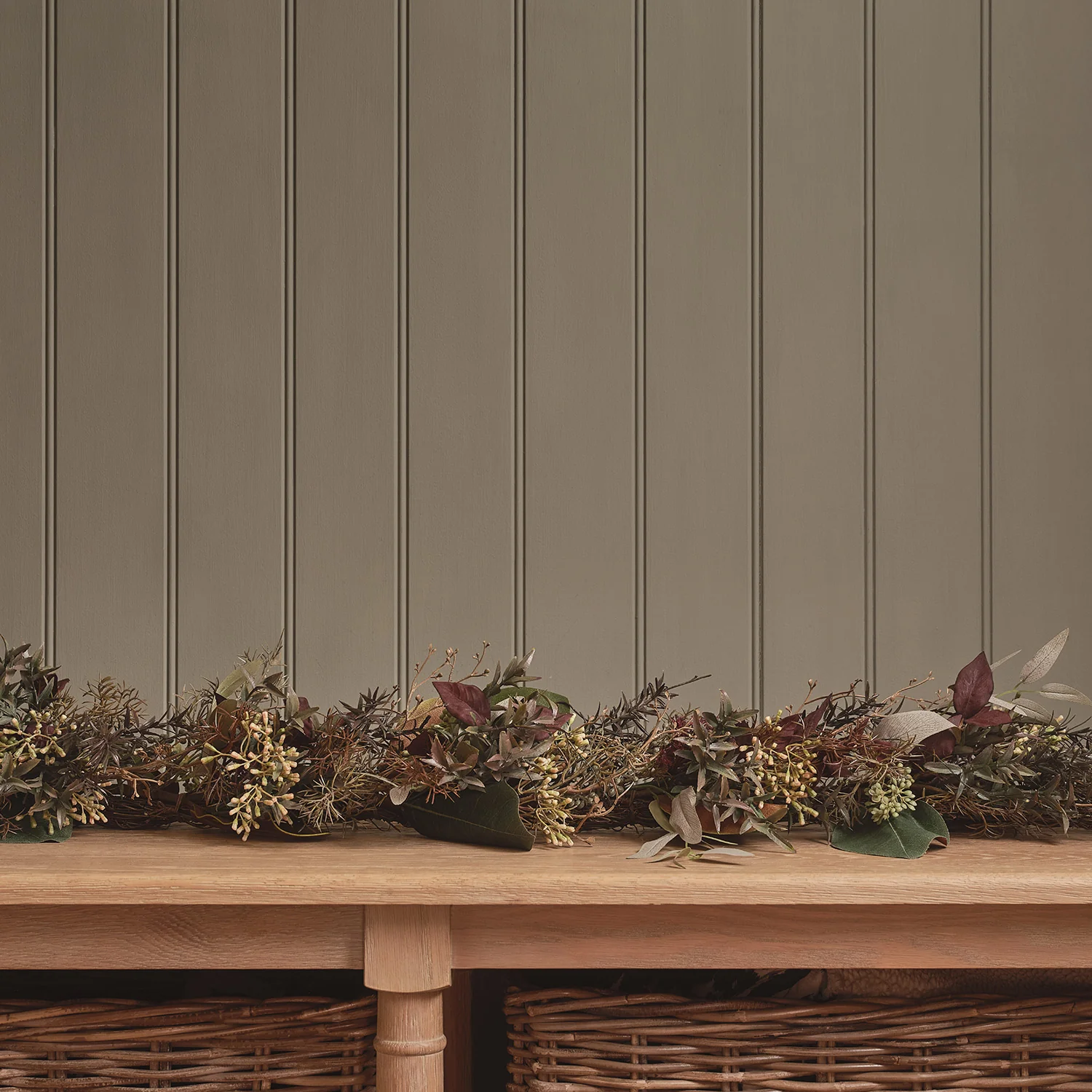2m Pre Lit Autumn Winter Garland - Image 9