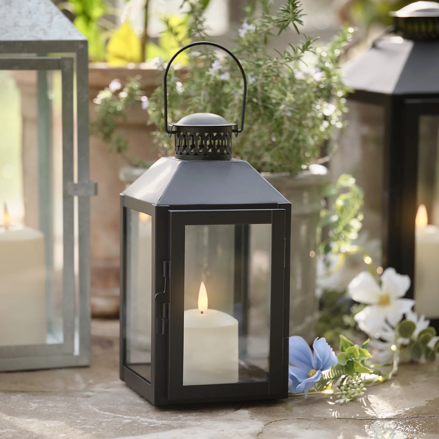 Seaton Lantern Duo with TruGlow® Candles - Image 6