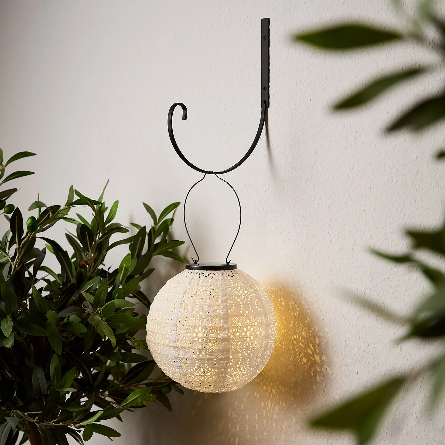 Black Metal Lantern Hook - Image 2