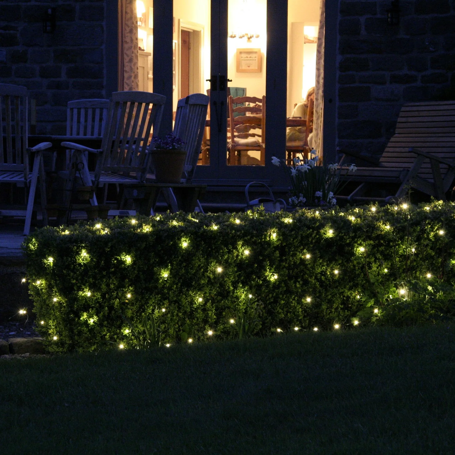 Core Connect 2m x 2m 140 Warm White Connectable Net Lights Green Cable - Image 7