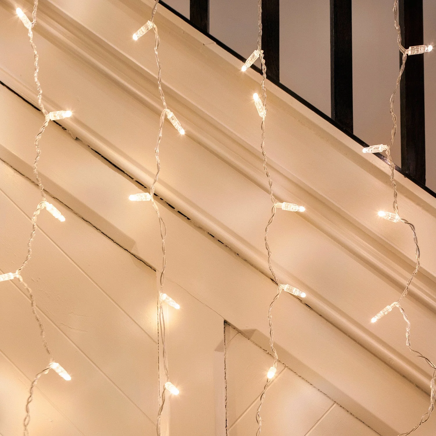 Core Connect 2m x 2m 192 Warm White Connectable Curtain Lights Clear Cable - Image 2