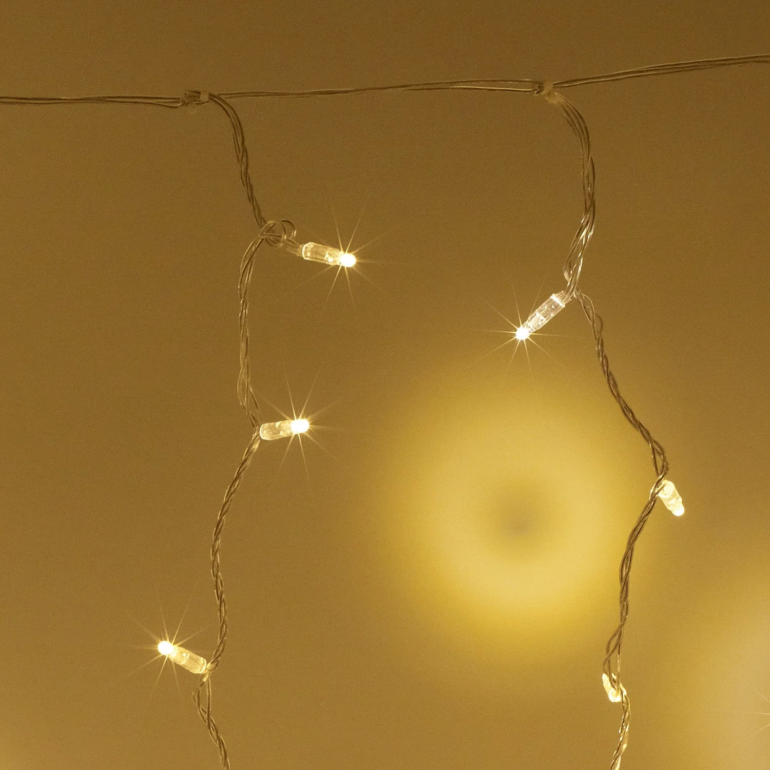 Core Connect 2m x 2m 192 Warm White Connectable Curtain Lights Clear Cable - Image 3