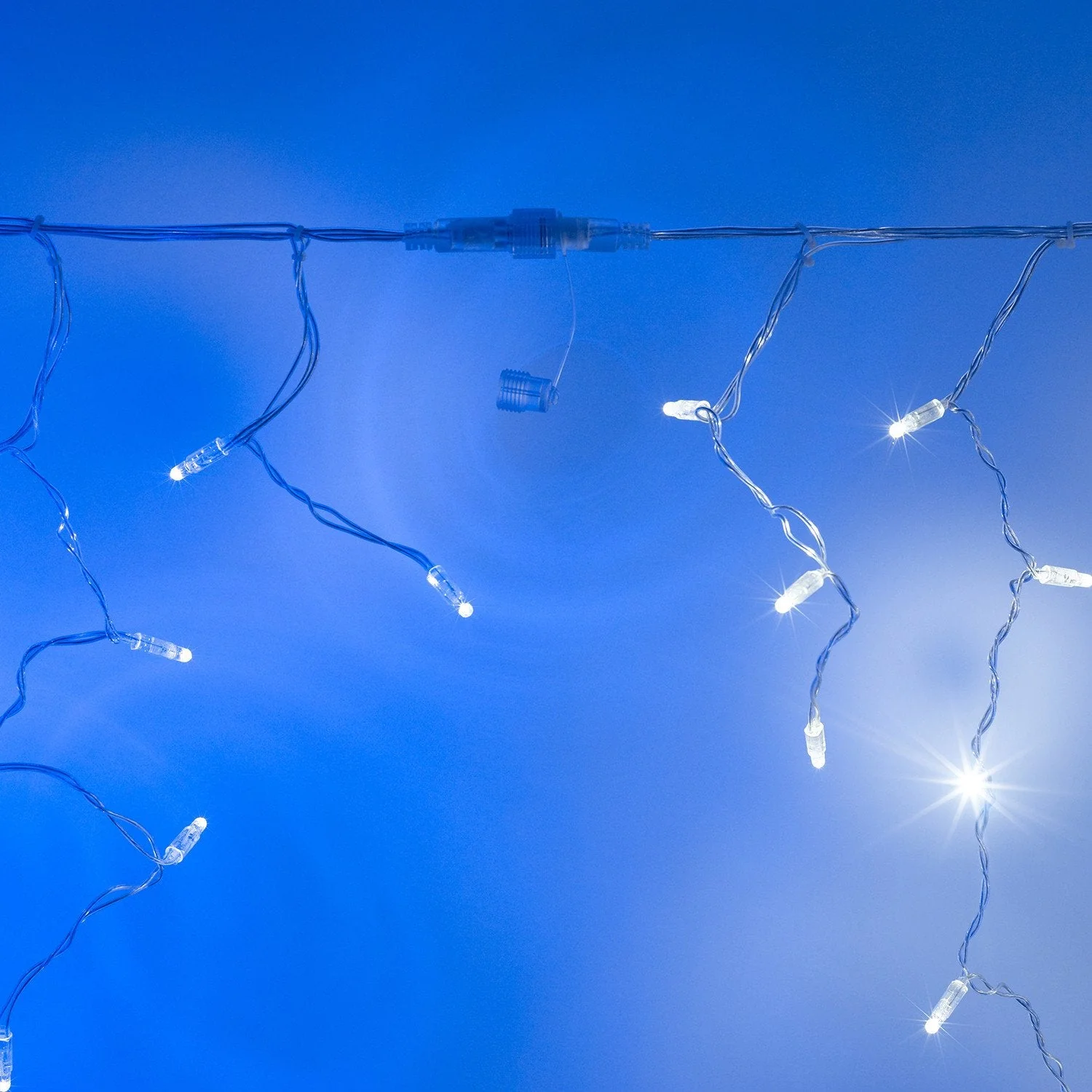 Core Connect 6m 192 White Connectable Icicle Lights Clear Cable - Image 3