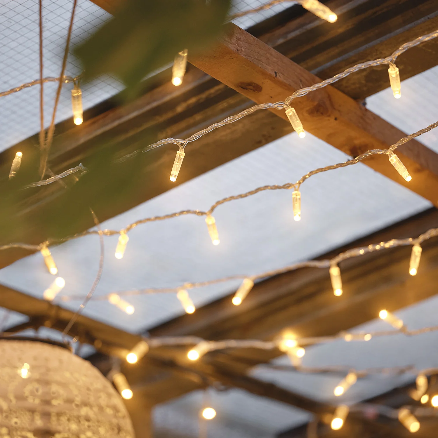 Core Connect 2m x 3m 288 Warm White Connectable Curtain Lights Clear Cable - Image 5