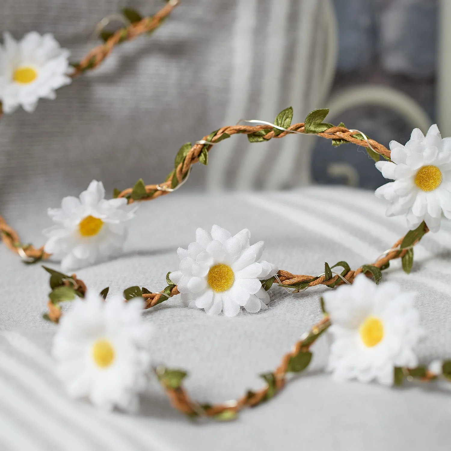 Daisy Micro LED Fairy Light Garland - Image 2