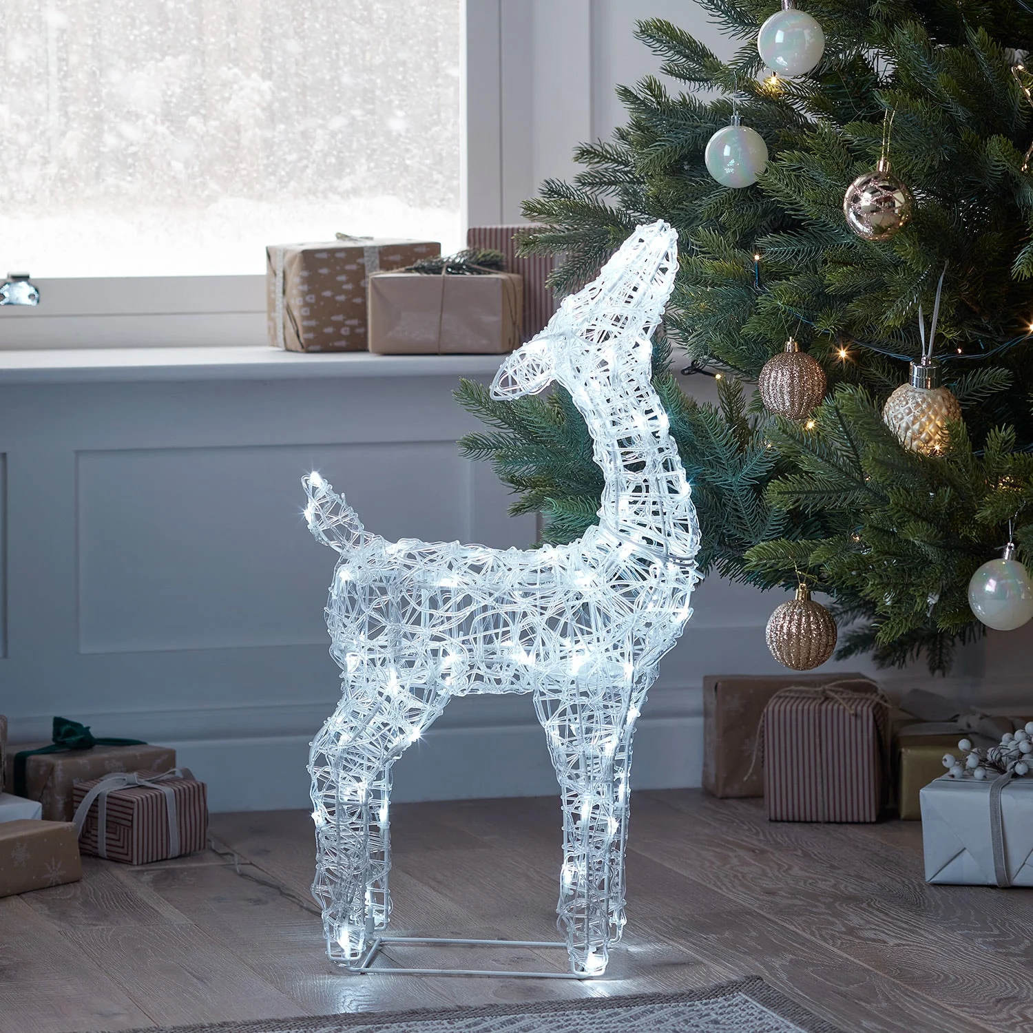 90cm Swinsty Doe & Fawn Acrylic Light Up Reindeer Duo - Image 7