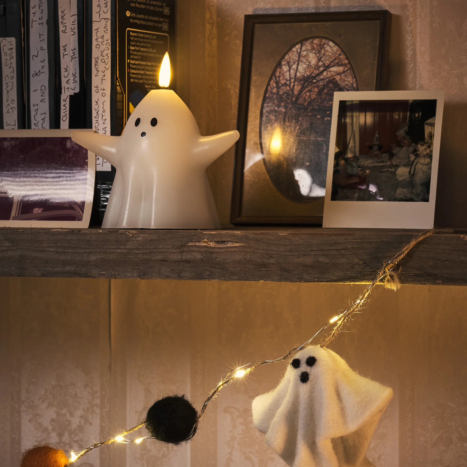 Felt Ghost LED Halloween Garland - Image 2