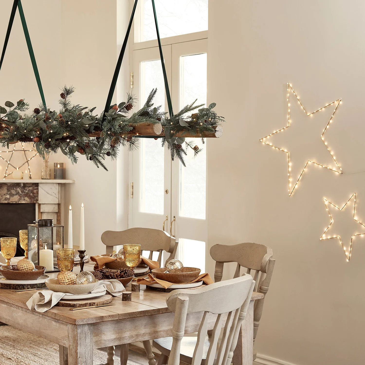 34cm Gold Osby Star Window Light - Image 5