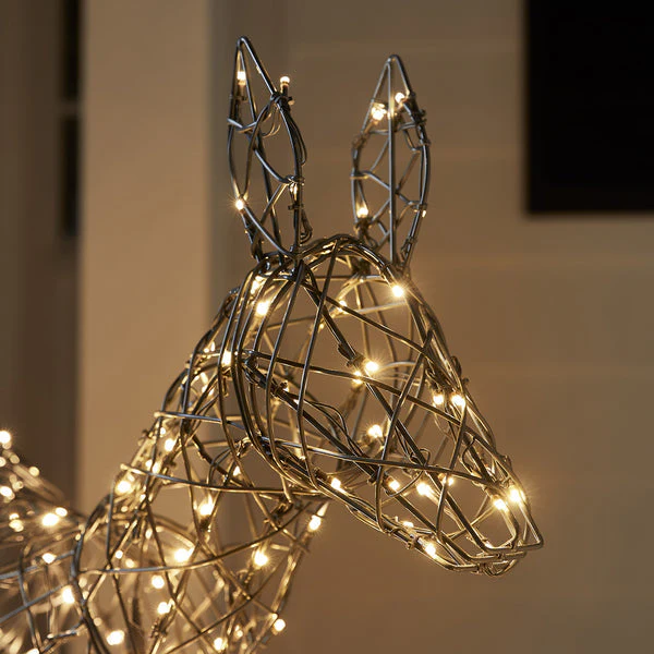 1m Regular Harlow Rattan Doe & Fawn Dual Colour LED Light Up Reindeer Duo - Image 7