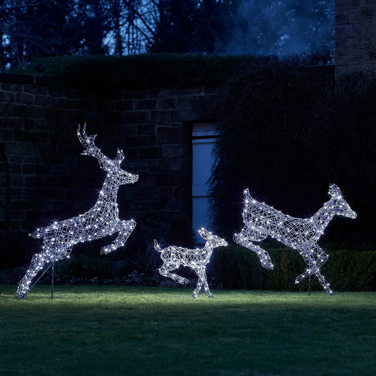 Set of 3 Regular Harlow Rattan Dual Colour LED Light Up Reindeer Family - Image 5