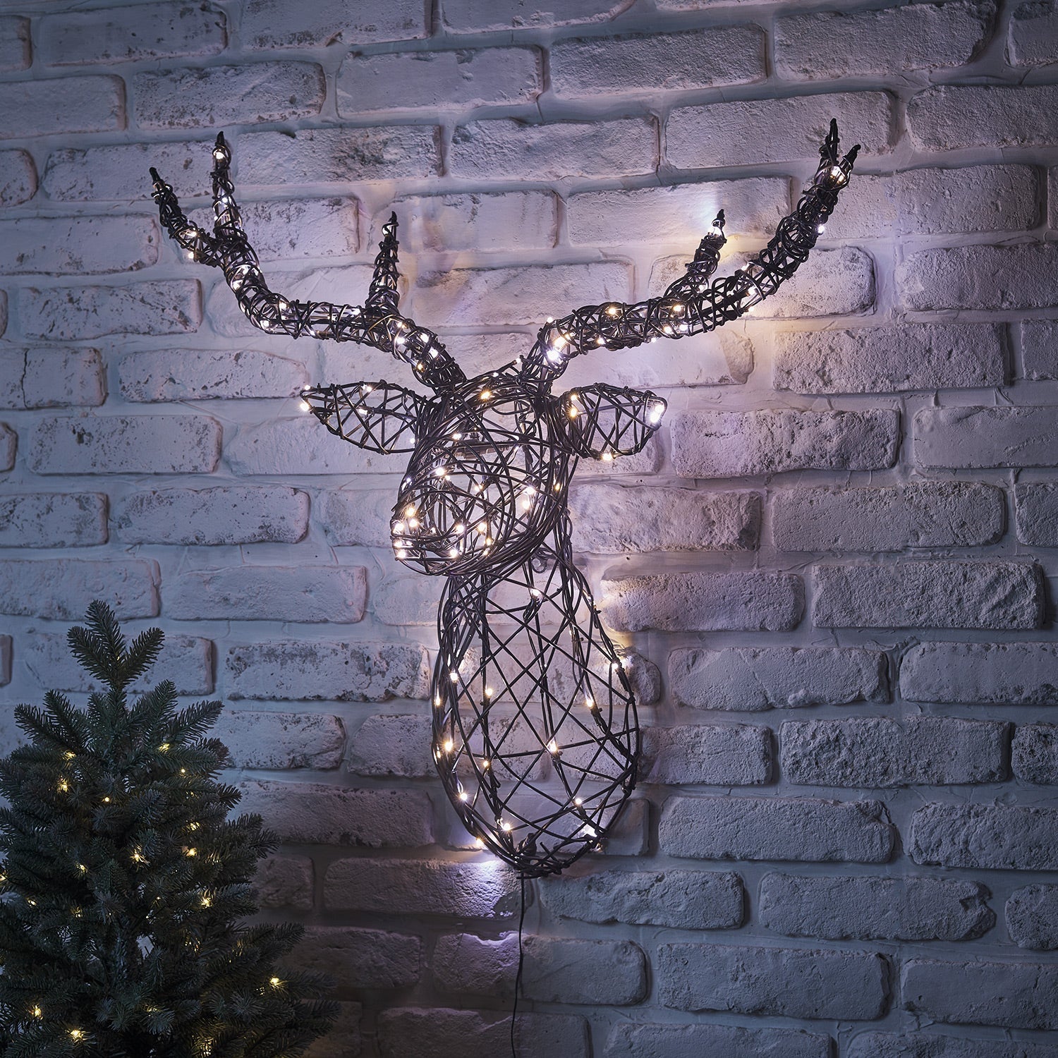 80cm Harlow Rattan Stag's Head Dual Colour LED Wall Light - Image 9