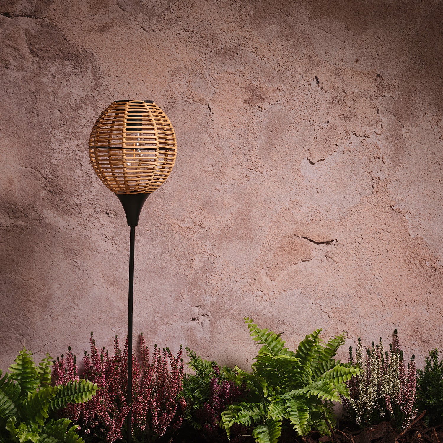 Hygge Wicker Style Solar Stake Light - Image 4