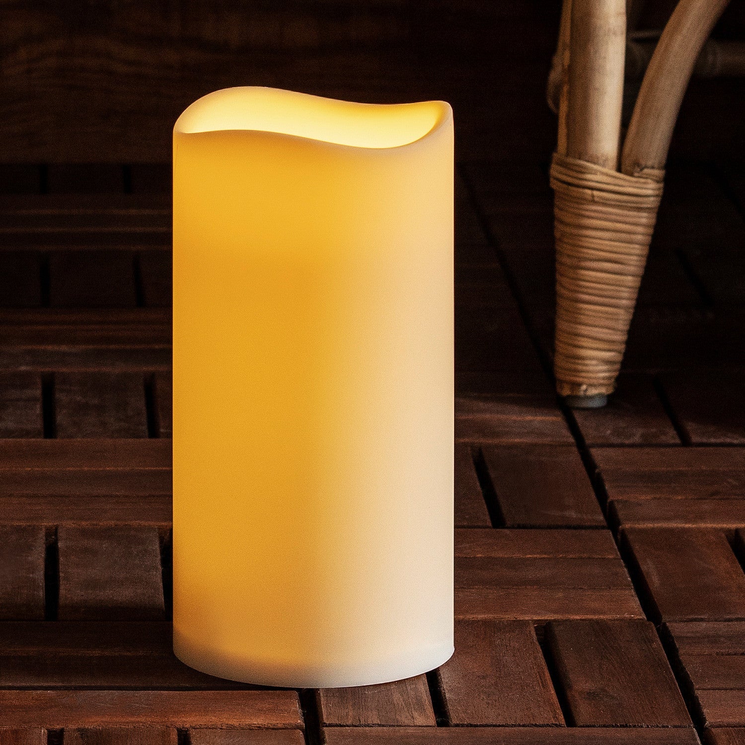 Large Port Isaac Battery Outdoor LED Candle - Image 5