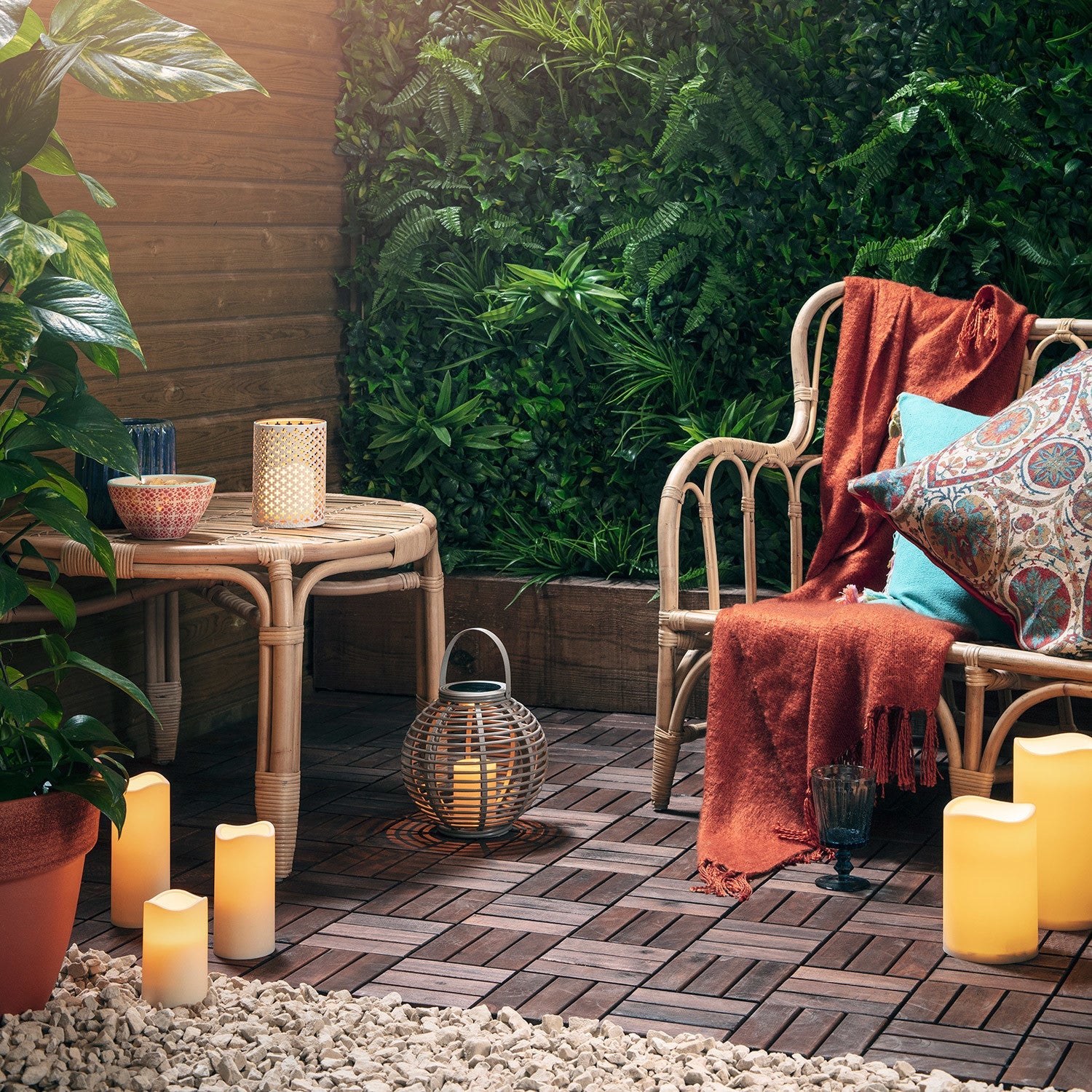 Large Port Isaac Battery Outdoor LED Candle - Image 7