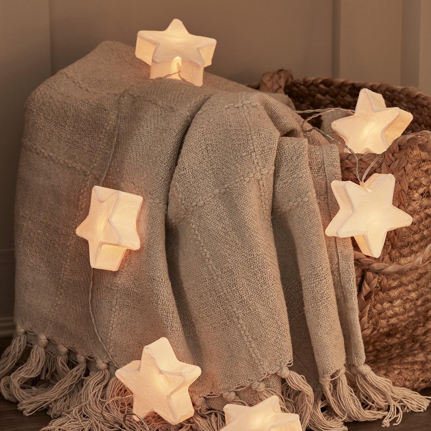 Leo Paper Star Battery Fairy Lights - Image 6