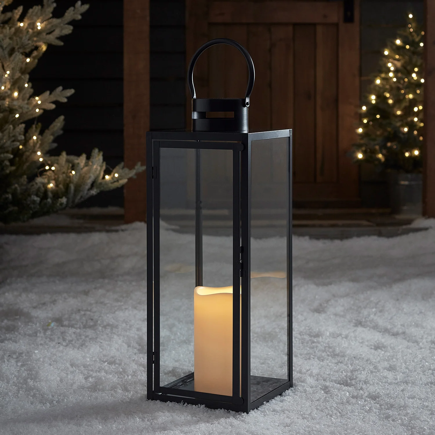 Malvern Large Battery Outdoor Lantern - Image 4