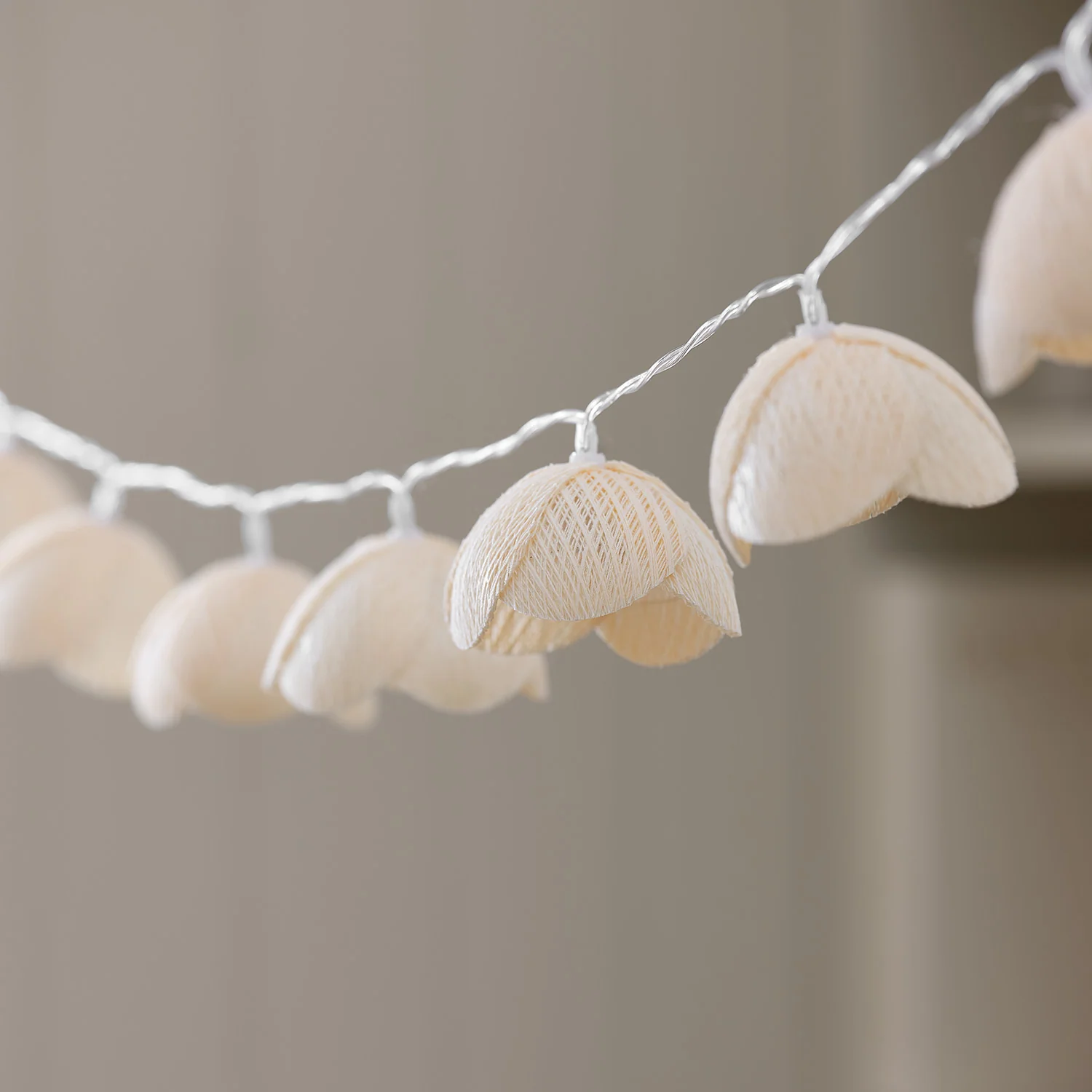Meadow Flower Fairy Lights - Image 2