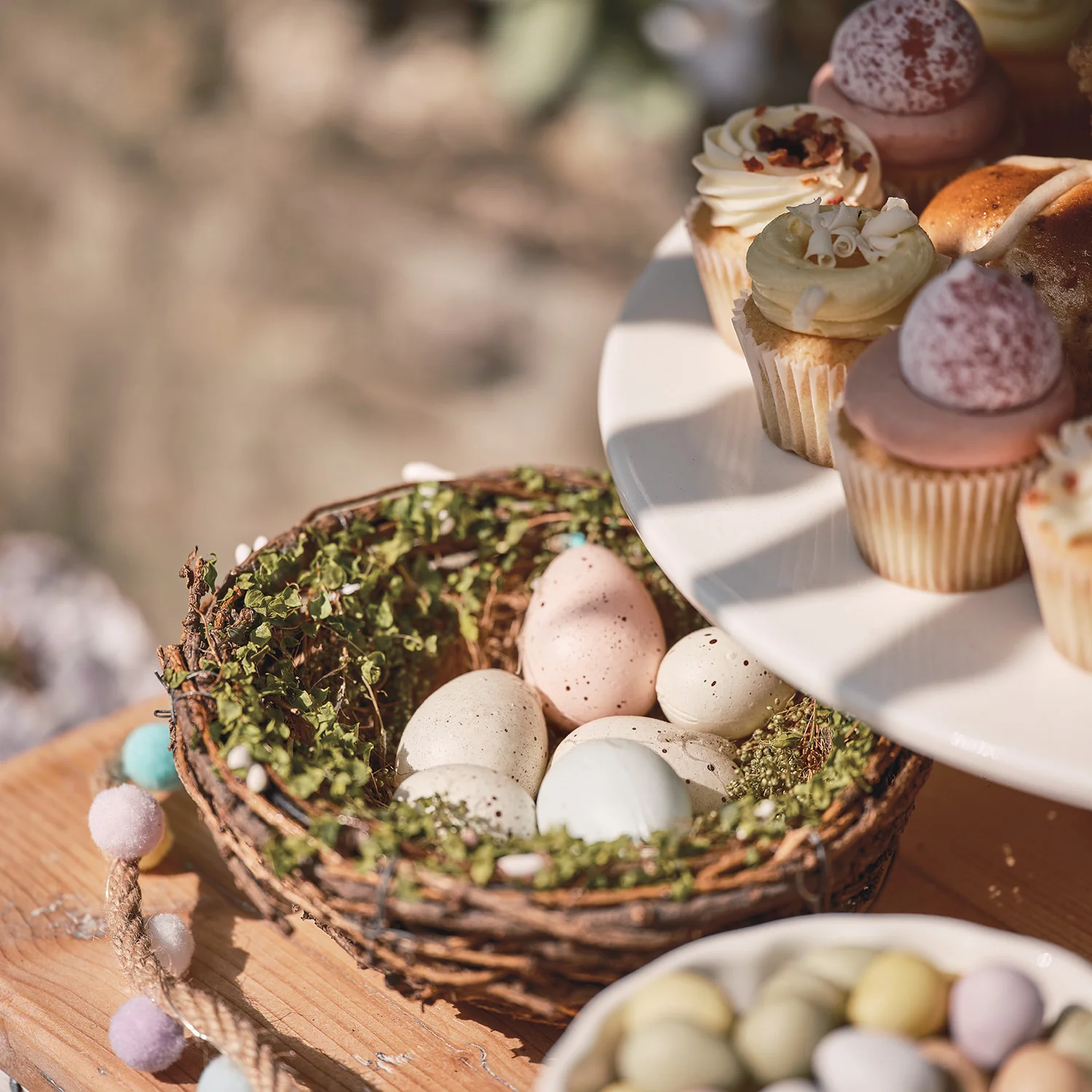 Nest & Eggs Easter Decoration - Image 4