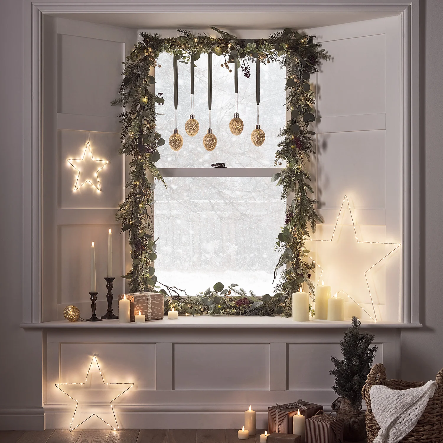 Osby Star Window Light Trio - Image 3