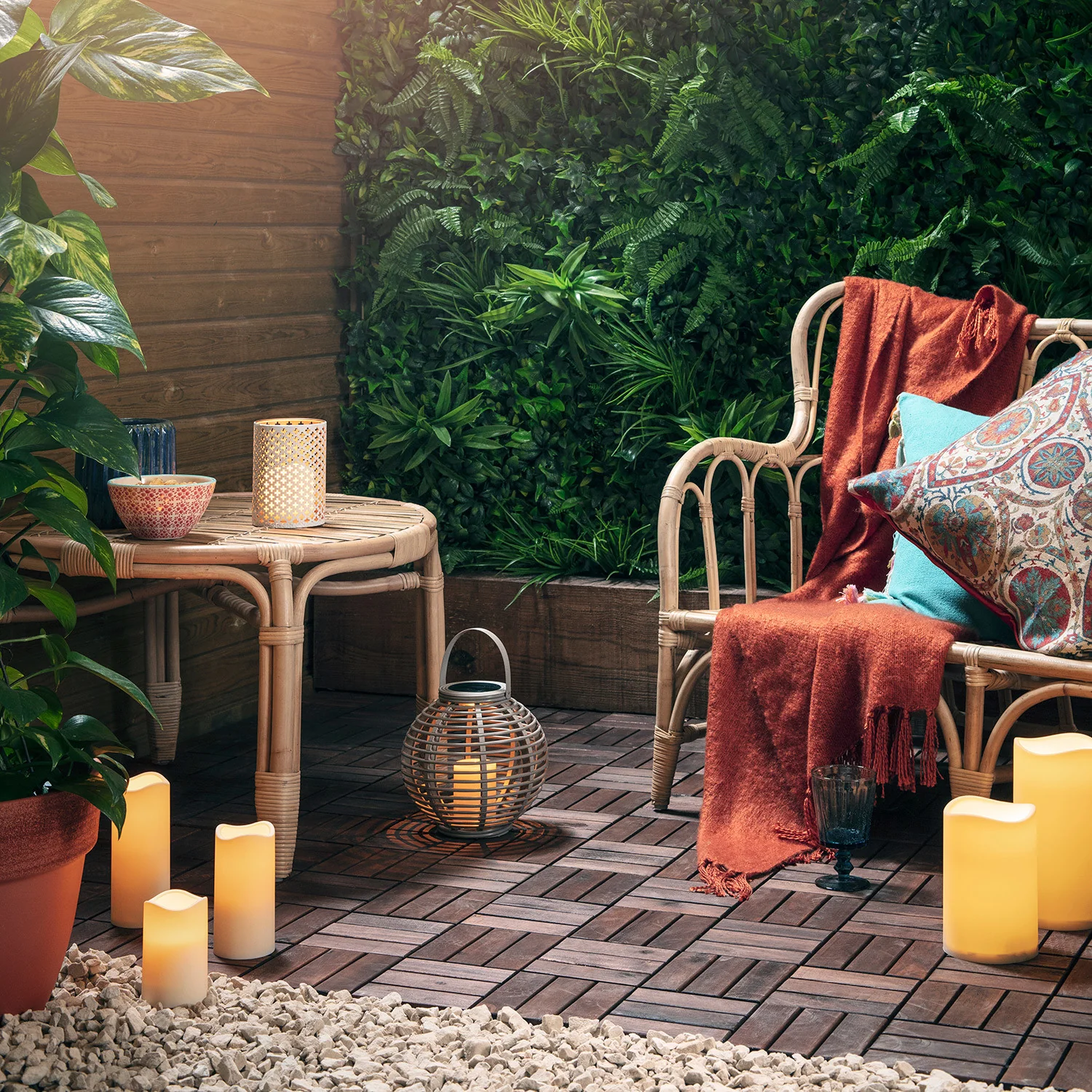 Port Isaac Battery Outdoor LED Candle - Image 3