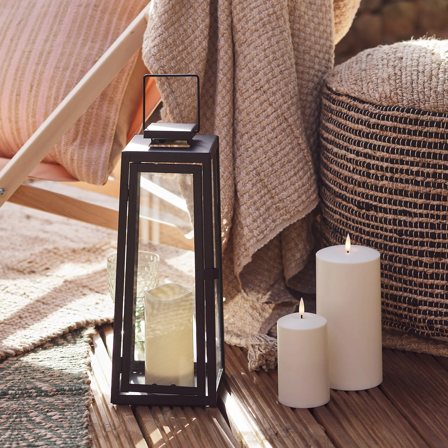 Porto Solar Metal Garden Lantern - Image 7